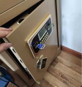 大栅栏保险柜开锁